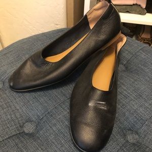 Everlane Black Day Glove Leather Flat